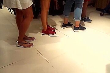 girls sexy legs long feets hot toes at shopping