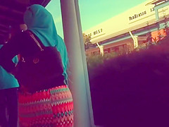 hijab wife big ass walking in street