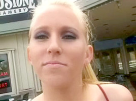 hot golden-haired Milfteen copulates in car