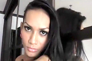 kinky Thai ladytwink doing a solo show