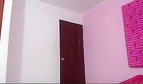 ladyboys painfully Webcamshow