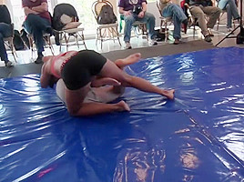 mixed wrestling competitieve
