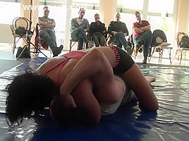 mixed wrestling competitieve