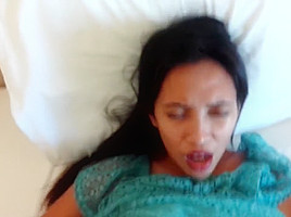 new Kelly 20 years old and 42kg watch her do porn for the first time
