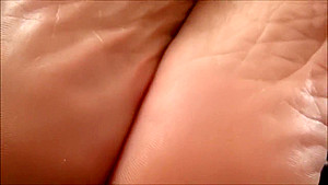 nikki wrinkled feet