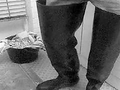 nlboots - waders (b/w)