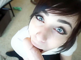 novinha dos olhos azuis