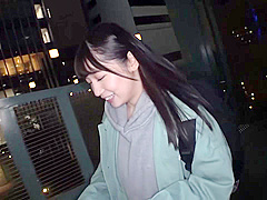 有名大学に通う経験し快楽と興奮に乱れ舞う女子大生