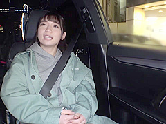 有名大学に通う経験し快楽と興奮に乱れ舞う女子大生