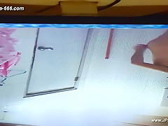 peeping chinese girls bathing 25