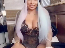 sexy milf fucks herself