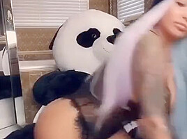 sexy milf fucks herself
