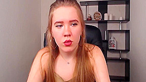 teen 18+ Cuttie Finger Fucking Herself On The Chair